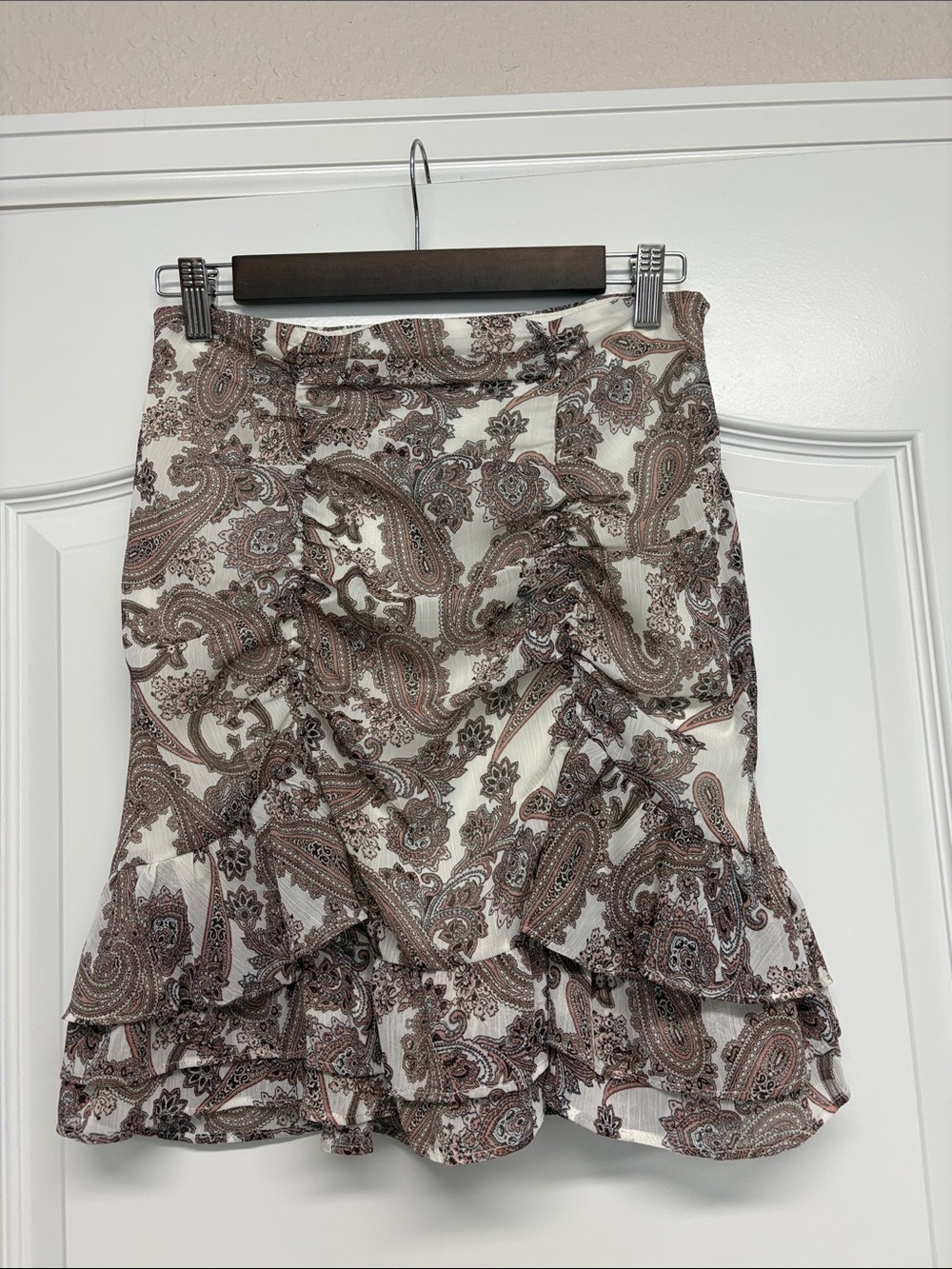 Express Tiered Ruffle Mini Skirt Linen Blend Size 4 NWT